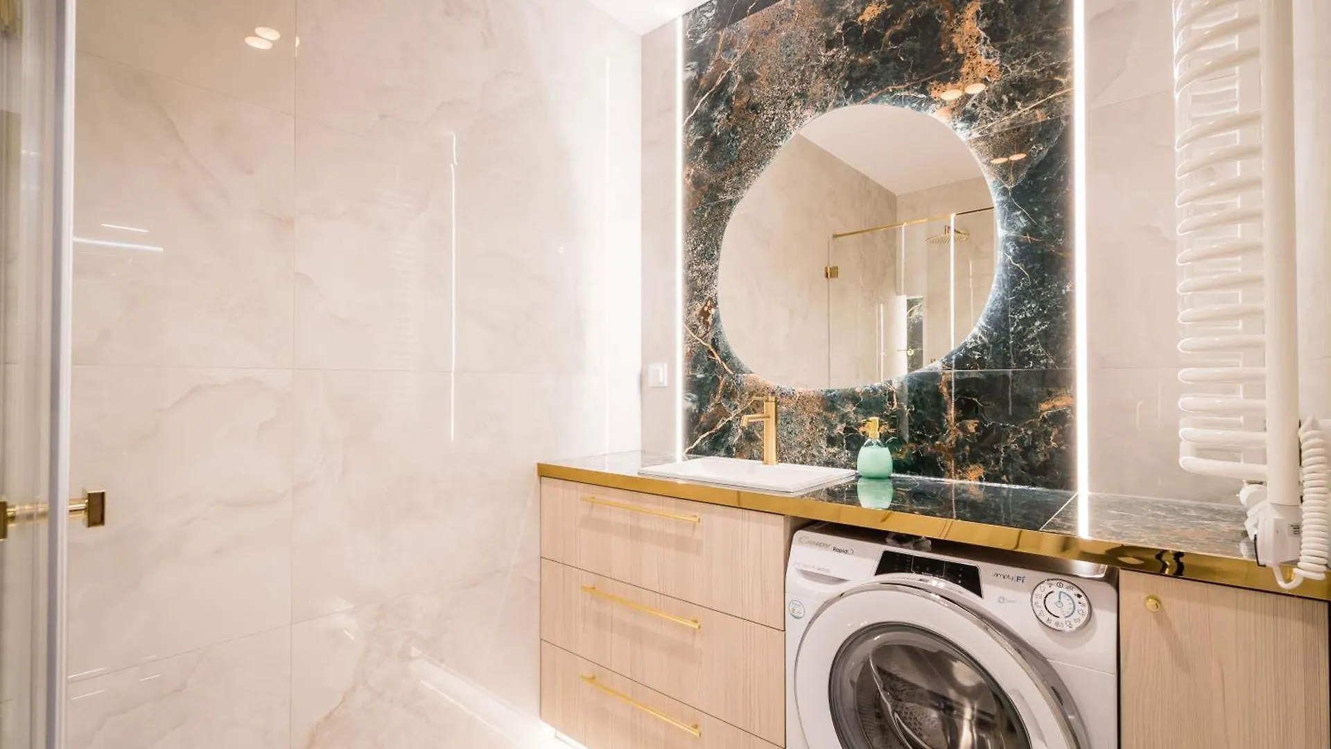 Greendustry Zablocie Luxury Apartments Wawelofts Krakow 0*,  Poland