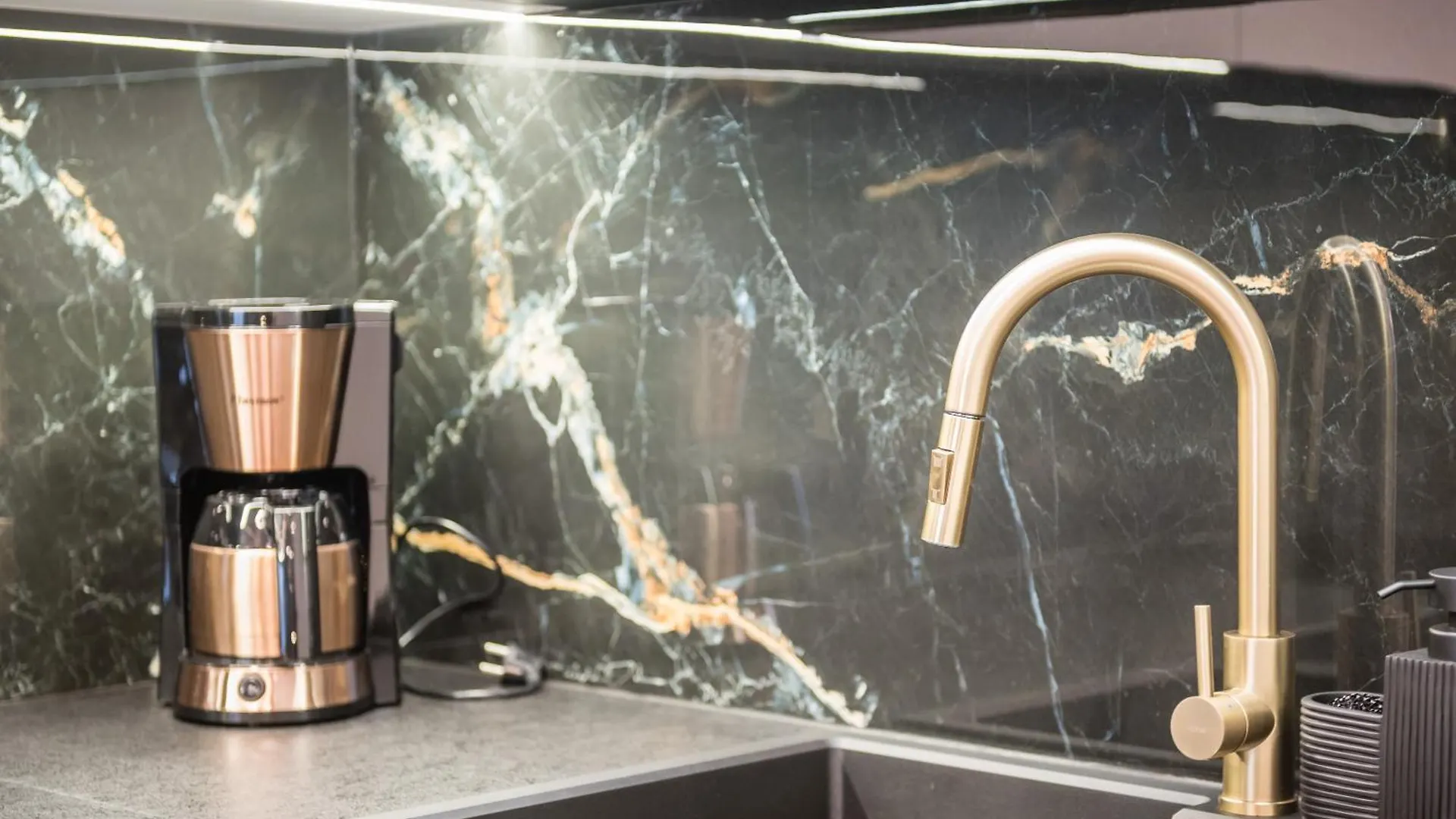 Greendustry Zablocie Luxury Apartments Wawelofts Krakow